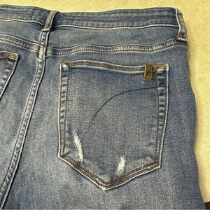 Joe’s jeans, mid-rise, skinny fit, size 31